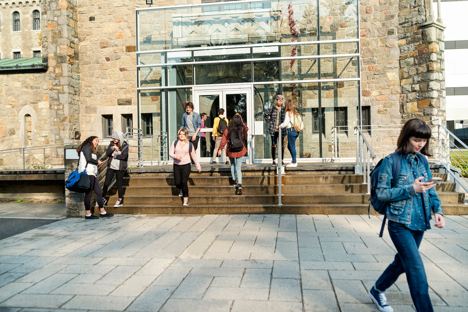 A simple solution for safer classrooms starts with AERstream's innovation